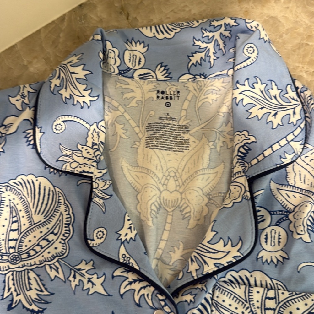 Brand new roller rabbit pajamas - Picture 2 of 4